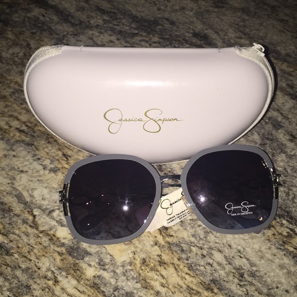 Jessica Simpson Accessories - Flash Sale $30 NWT- Jessica Simpson Sunglasses